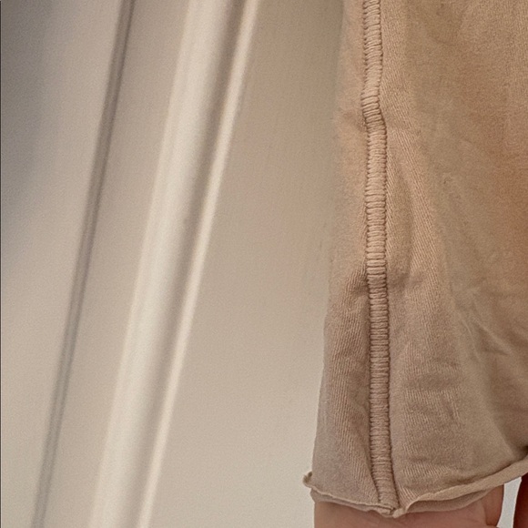 SKIMS Nude cropped Long Sleeve sz S - Picture 4 of 6